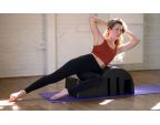 Exercice avec le Clara Step Barrel® Lite | Appareil Pilates | Balanced Body | sissel france