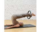 Exercies sur le dos avec Pilates Circle SISSEL®