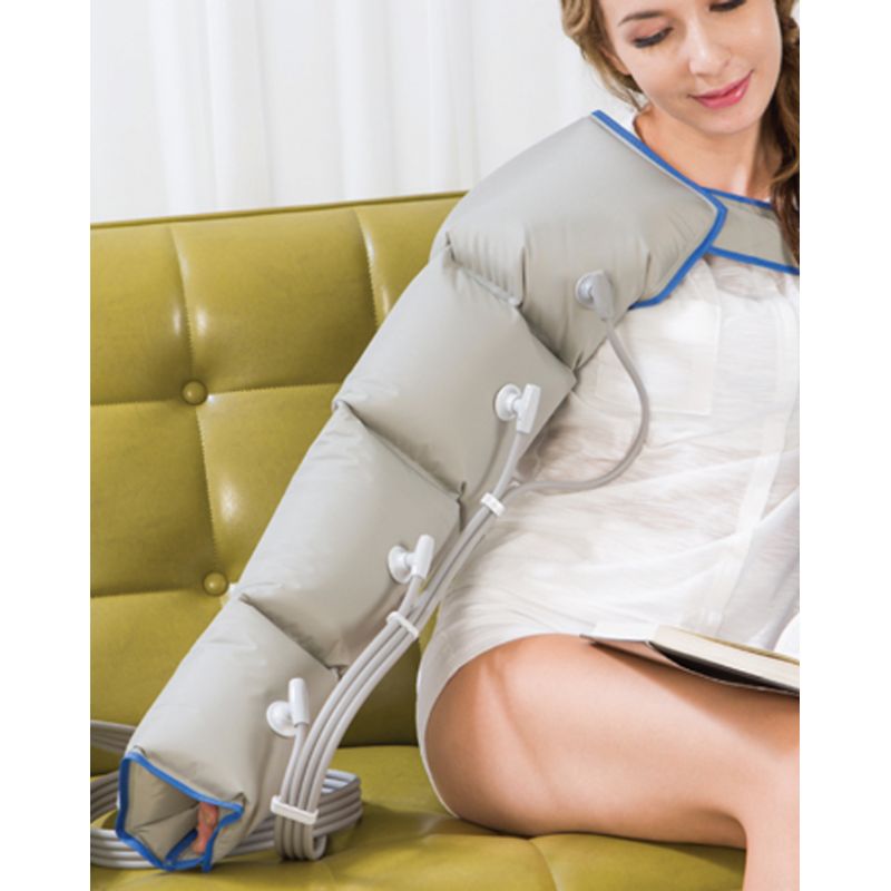 Femme utilisant manchon avec tubulure pour PREMIUM 4 Winelec®