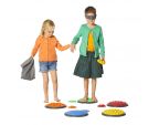 Jeu stimulant de deux enfants avec les disques tactiles Gonge®