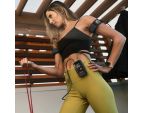 Exercice avec élastique et KAATSU C4 noir avec bras + cuisses